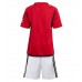 Manchester United Babykleding Thuisshirt Kinderen 2023-24 Korte Mouwen (+ korte broeken)